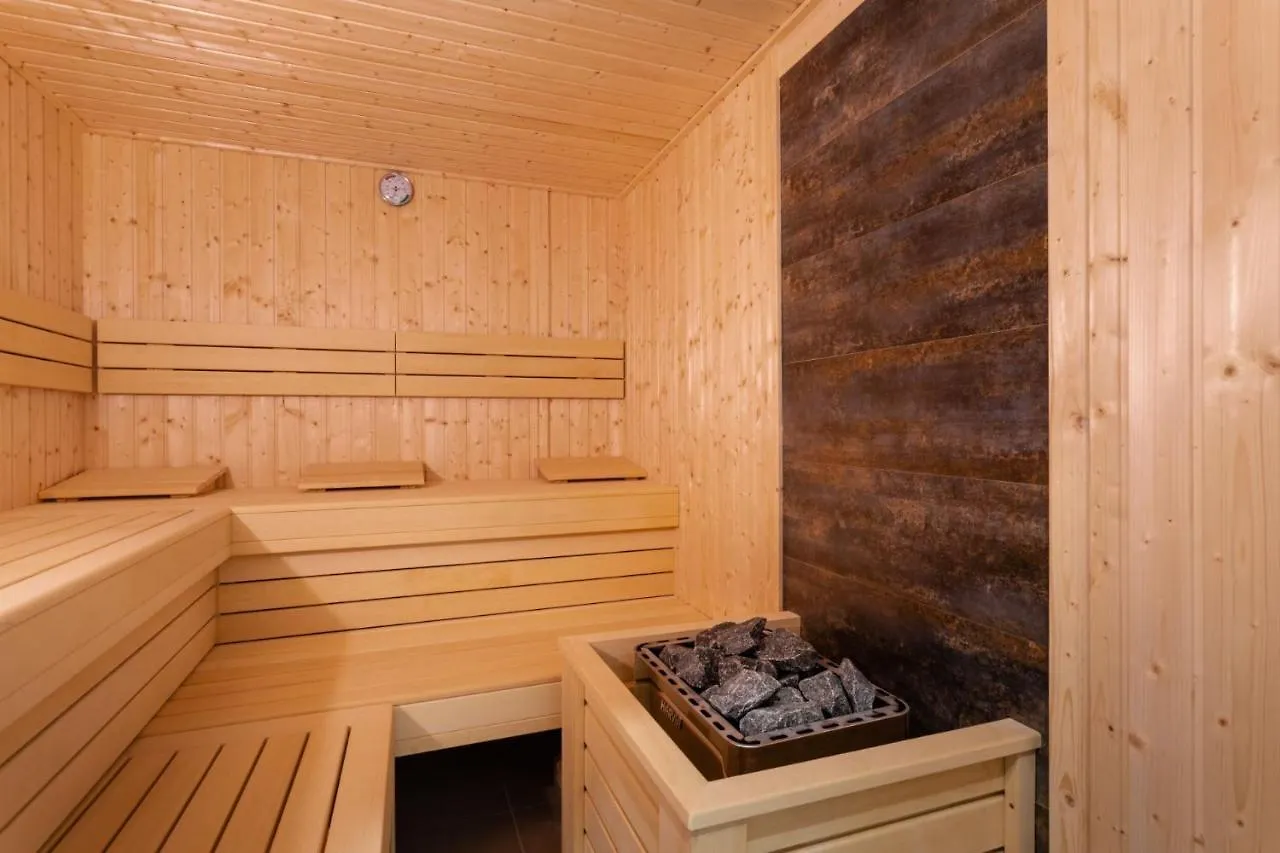 Green Park Resort A11- Z Dostepem Do Basenu, Sauny, Jacuzzi, Silowni Sklářská Poruba Apartmán